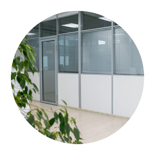 Тонировка офисных перегородок